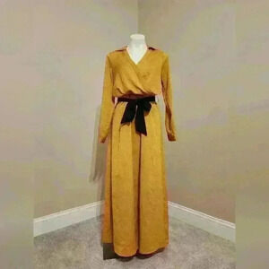 BCBGMAXAZRIA Yellow dress